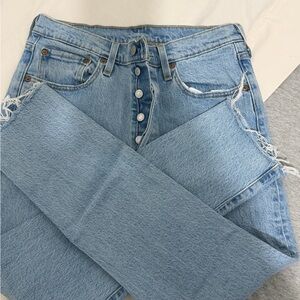 Levi’s 501 Skinny Jeans